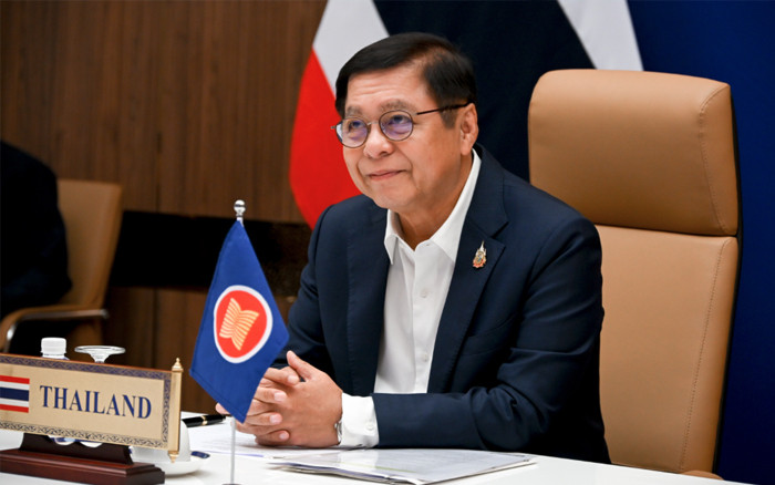 รัฐมนตรีว่าการกระทรวงการต่างประเทศเข้าร่วมการประชุมรัฐมนตรีต่างประเทศอาเซียนสมัยพิเศษเรื่องสถานการณ์ในตะวันออกกลาง