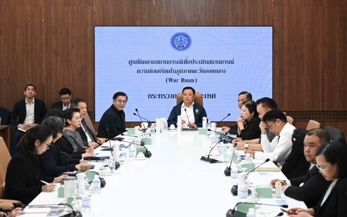 นายกรัฐมนตรีเป็นประธานการประชุมศูนย์ติดตามสถานการณ์เพื่อประเมินสถานการณ์ความตึงเครียดในตะวันออกกลาง (War Room)