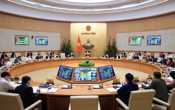 PM Chinh เน้นย้ําถึงมาตรการเพื่อรักษาการเติบโตท่ามกลางความไม่แน่นอนทั่วโลก