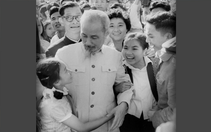 รำลึกถึงท่านอดีตประธานาธิบดีโฮจิมินห์ในโอกาสครบ 50 ปีสายสัมพันธ์ไทย-เวียดนาม