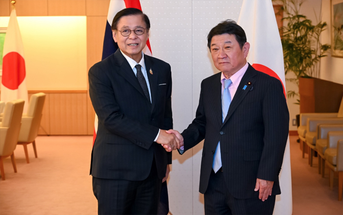 รองนายกรัฐมนตรีและรัฐมนตรีว่าการกระทรวงการต่างประเทศพบหารือรัฐมนตรีว่าการกระทรวงการต่างประเทศญี่ปุ่น