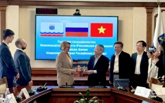ดานังแสวงหาการลงทุนของรัสเซียในเขตการค้าเสรี ศูนย์กลางทางการเงิน
