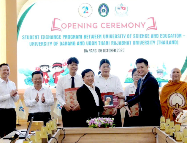 มหาวิทยาลัยดานัง เวียดนาม ต้อนรับนักศึกษาไทยโครงการเรียนภาษาเวียดนามเร่งรัด